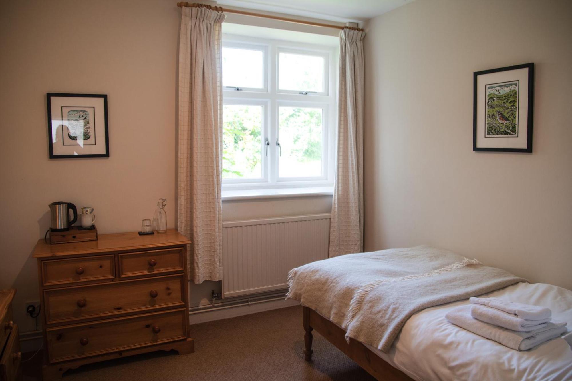 Trigonos - Quiet, Peaceful, Vegetarian B&B And Retreat Centre Nantlle Exterior photo