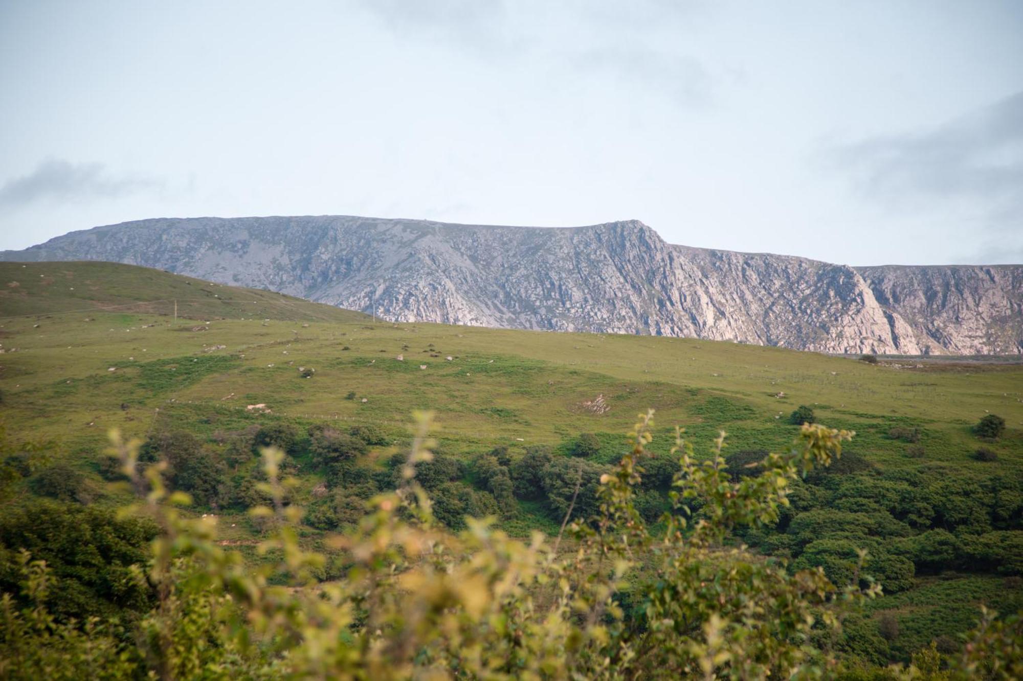 Trigonos - Quiet, Peaceful, Vegetarian B&B And Retreat Centre Nantlle Exterior photo
